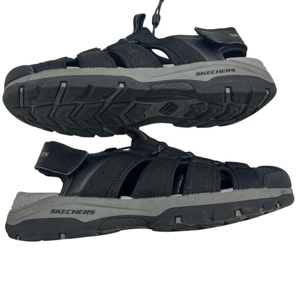 Skechers Men\'s Relaxed Fit Luxe Foam Black Athletic Shoes main image 5